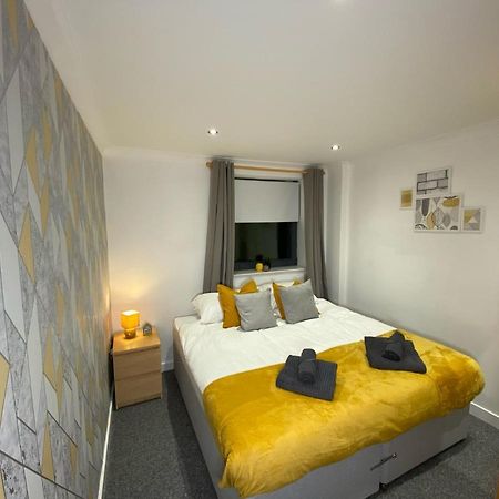 Westone Aspect Sheffield Exterior photo
